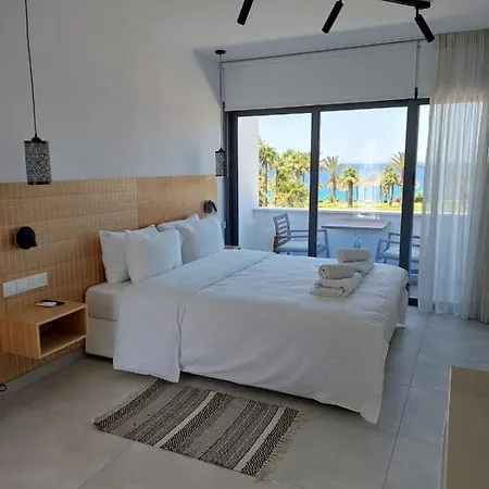 Terrazza Suites Paphos Exterior photo