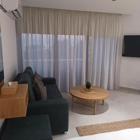Terrazza Suites Paphos Exterior photo