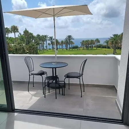 Terrazza Suites Paphos Exterior photo